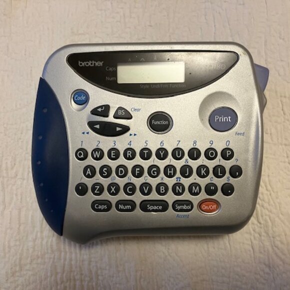 Brother PT-1180 Labeling System - Picture 1 of 6